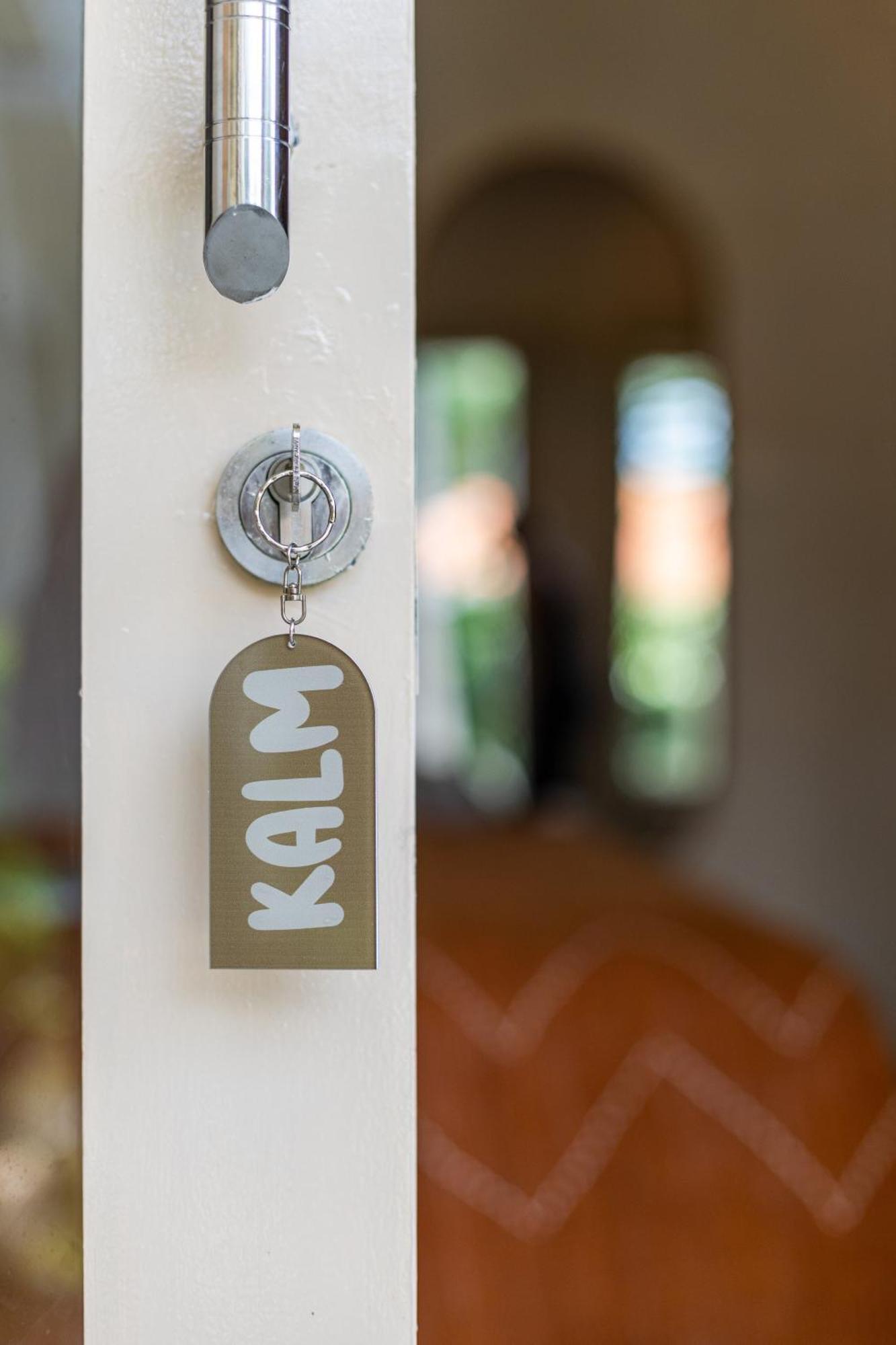 Kalm Bali Hotel Canggu Eksteriør billede