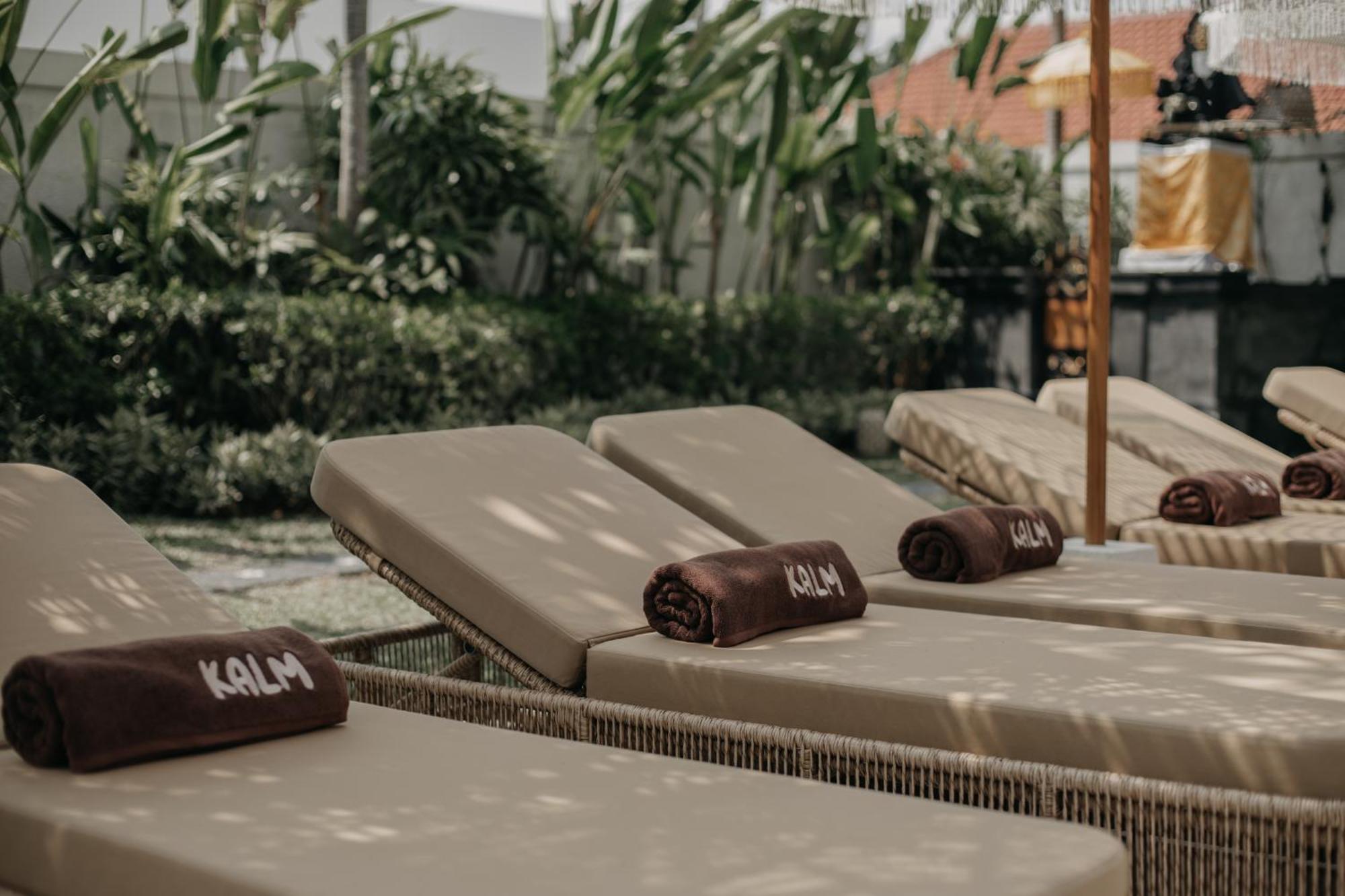 Kalm Bali Hotel Canggu Eksteriør billede